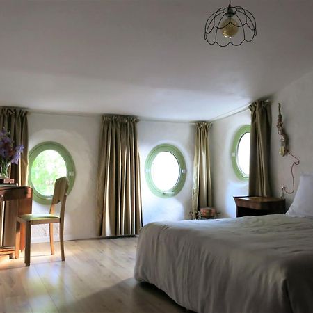 Bed and Breakfast La Buissonniere Oppède Exterior foto